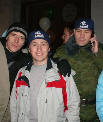 Клоны))) Дэн и Джон)))