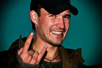 Димка жаль что не из Дроздов, но тоже МАЧО))) И он почти свободен в Костроме)