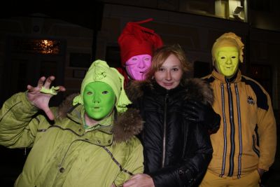 примазалась)