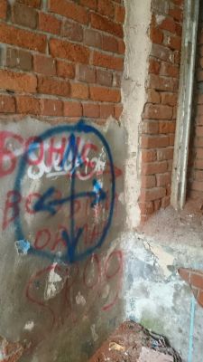 eAZ2YRPVV4c