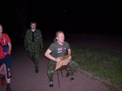 Можно перевигаться и на Бешеных Табуретках... %)
