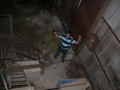 Внутри очень высоко и глубоко!