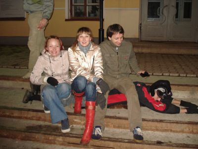 Три бойца и сдавшийся медвежжжка!