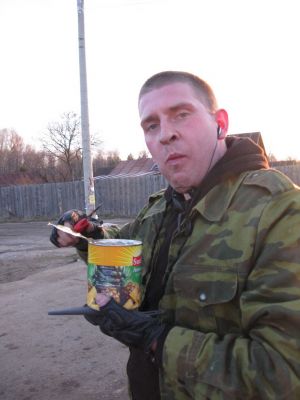 после взятия кодов под мостом едим ананасы