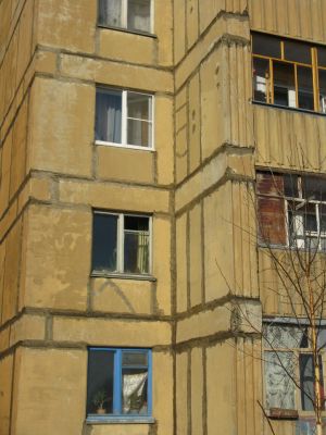 на залинейной жилой дом того гляди осыпется!