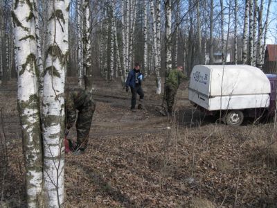 ребята толкнули какого то хрыча
